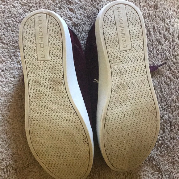 SOLD! Liz Claiborne sneakers - Picture 3 of 5